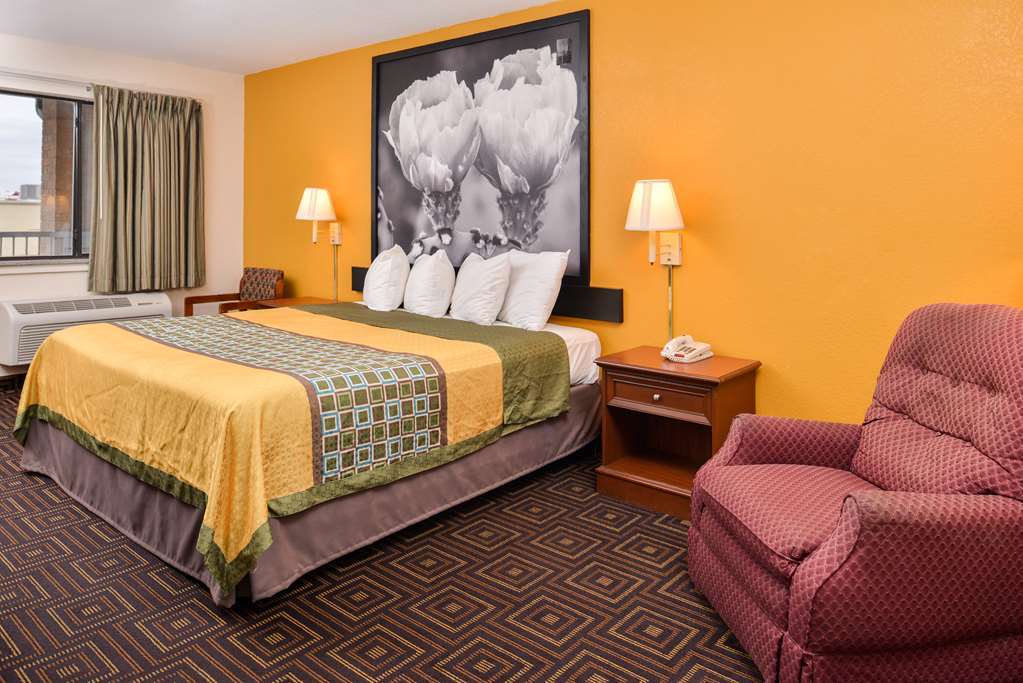 Super 8 By Wyndham Seguin Hotell Rum bild